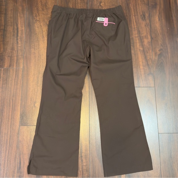 Izzy Brown Scrub Set with Pink Trim - Picture 9 of 10